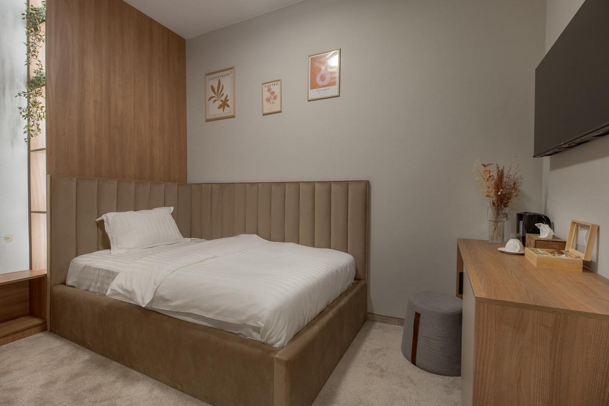 Oasis Rooms Орадеа Екстериор снимка