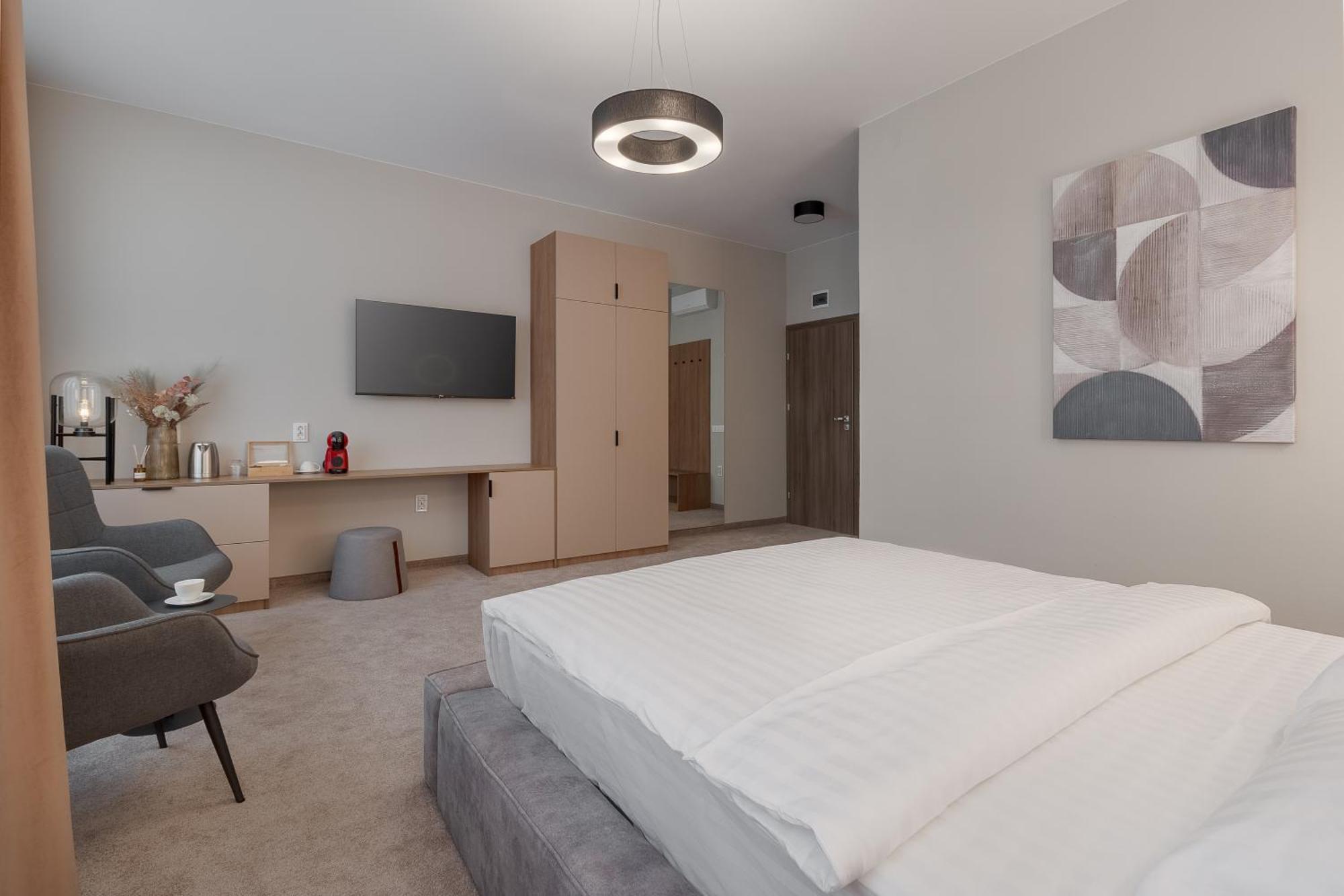 Oasis Rooms Орадеа Екстериор снимка
